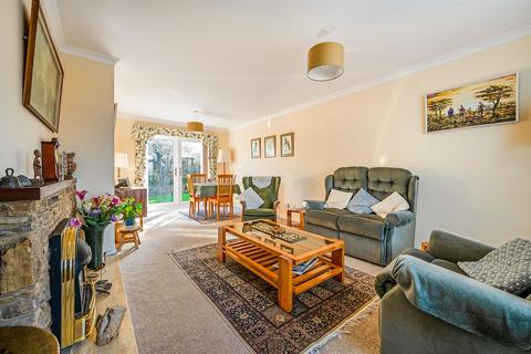 undefined, Avenue Close, Andover