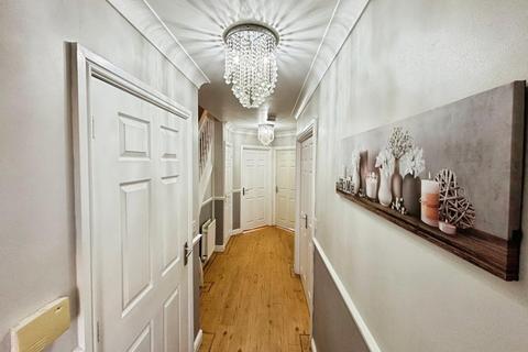 undefined, Redgrave Close, York