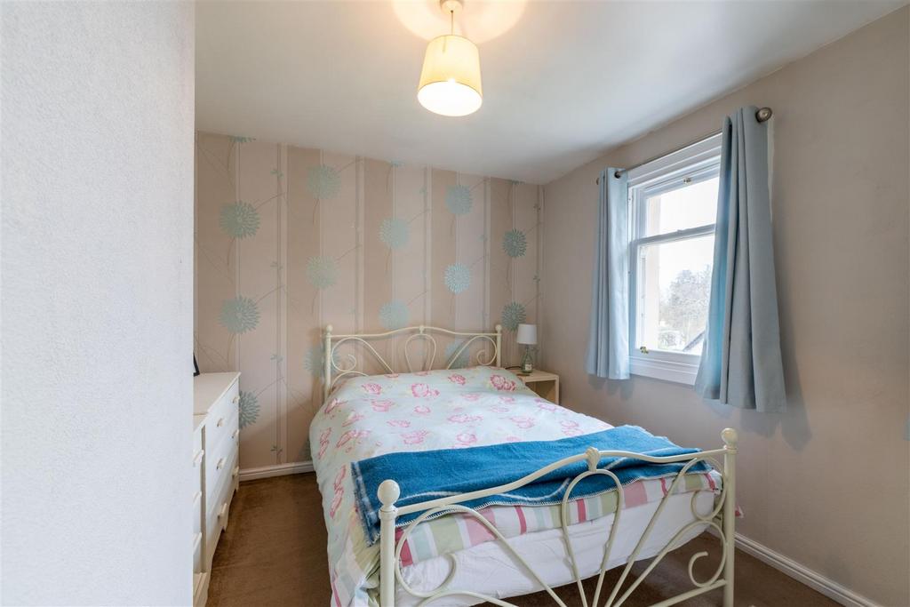 14, Drummond Street Muthill-5.jpg