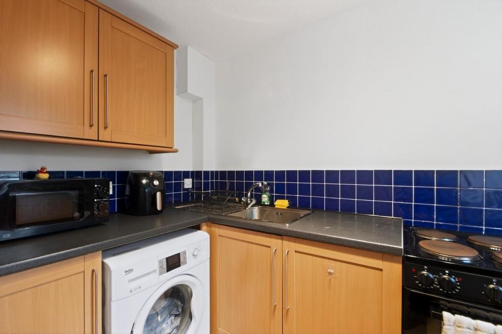 170bramhamdrive-4.jpg