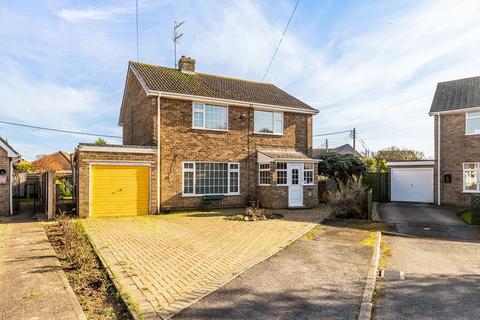 Laxton Gardens, Pinchbeck