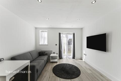 undefined, Beaumont Drive, Worcester Park