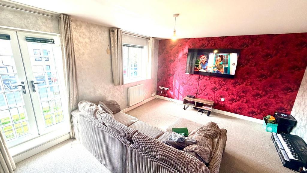 Lounge/Fourth Bedroom