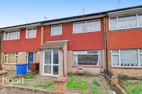undefined, Russell Road, Tilbury