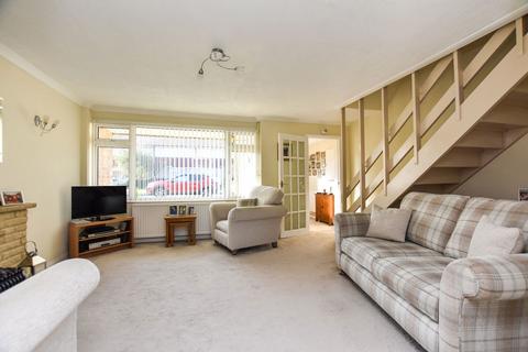 undefined, Marshalls Close, Epsom KT19
