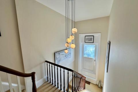 3 bedroom apartment for sale, Rouge Bouillon, Jersey JE2