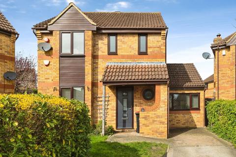 3 bedroom detached house for sale, Hamilton Lane, Milton Keynes MK3