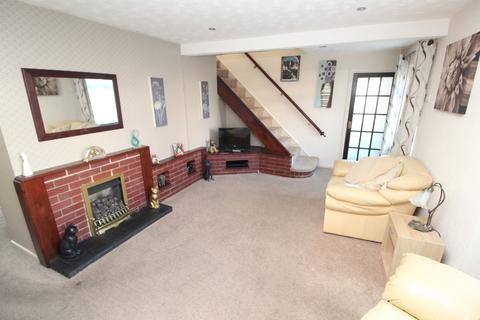3 bedroom semi-detached house for sale, St Ives Road, Wigston LE18