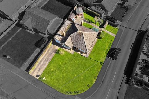 2 bedroom detached bungalow for sale, South Parade, Boston, PE21