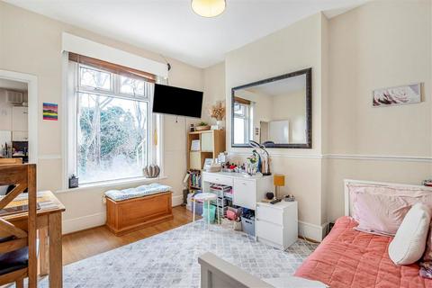 undefined, Little Heath, London SE7