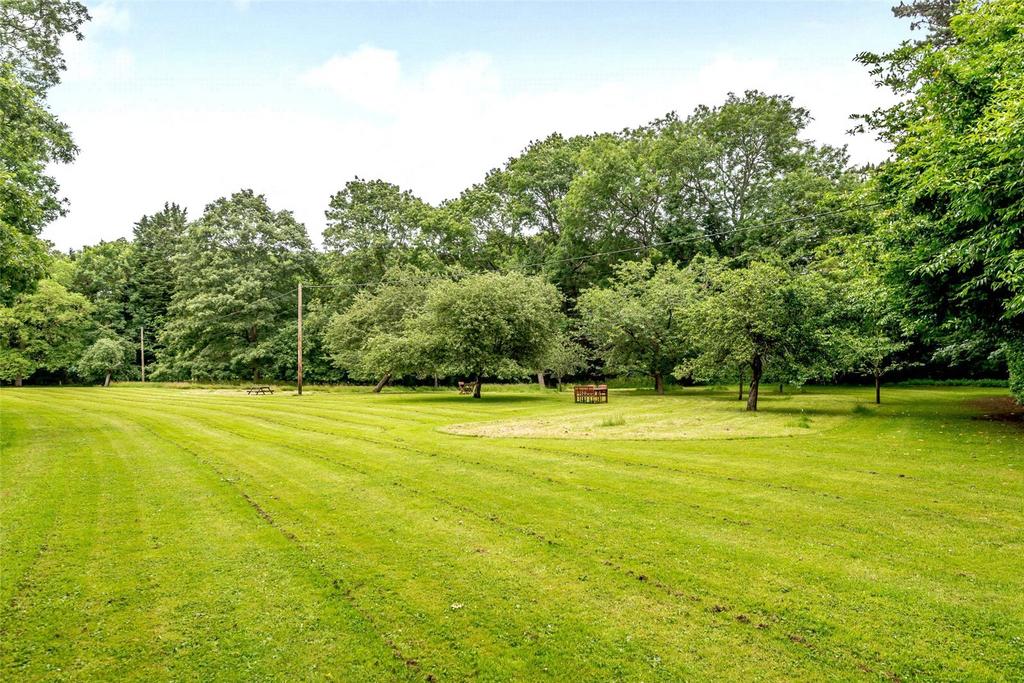 Communal Grounds