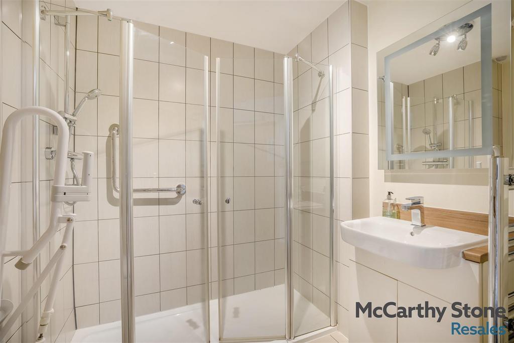 8682737-interior07.jpg