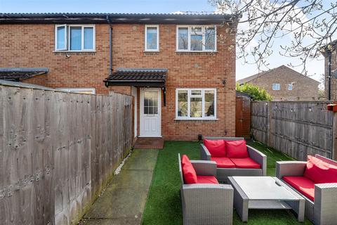 1 bedroom house to rent, Hogarth Crescent, London, SW19