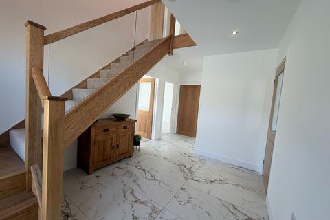 4 bedroom detached house for sale, Heol Ddu, Ammanford, SA18 2UN