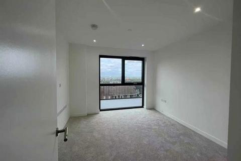 2 bedroom flat to rent, Anax Street, London N4