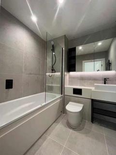 2 bedroom flat to rent, Anax Street, London N4