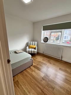 undefined, Chelmsford Road, London E11