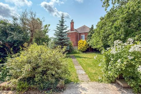 undefined, The Avenue, Gainsborough, North Lincolnshire, DN21
