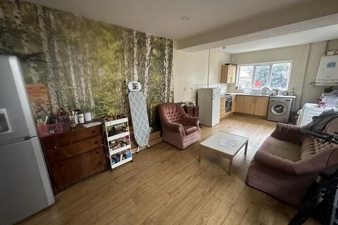 5 bedroom terraced house for sale, Maindy, Cardiff, CF14