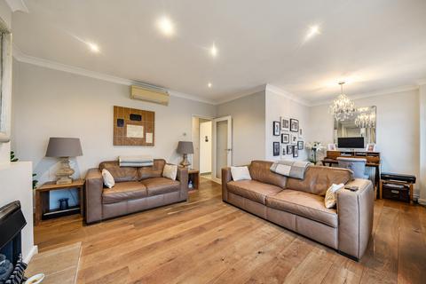 2 bedroom bungalow for sale, Hallam Close, Chislehurst, Kent, BR7