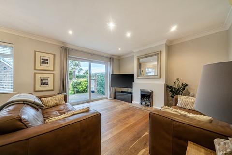 2 bedroom bungalow for sale, Hallam Close, Chislehurst, Kent, BR7