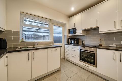 2 bedroom bungalow for sale, Hallam Close, Chislehurst, Kent, BR7
