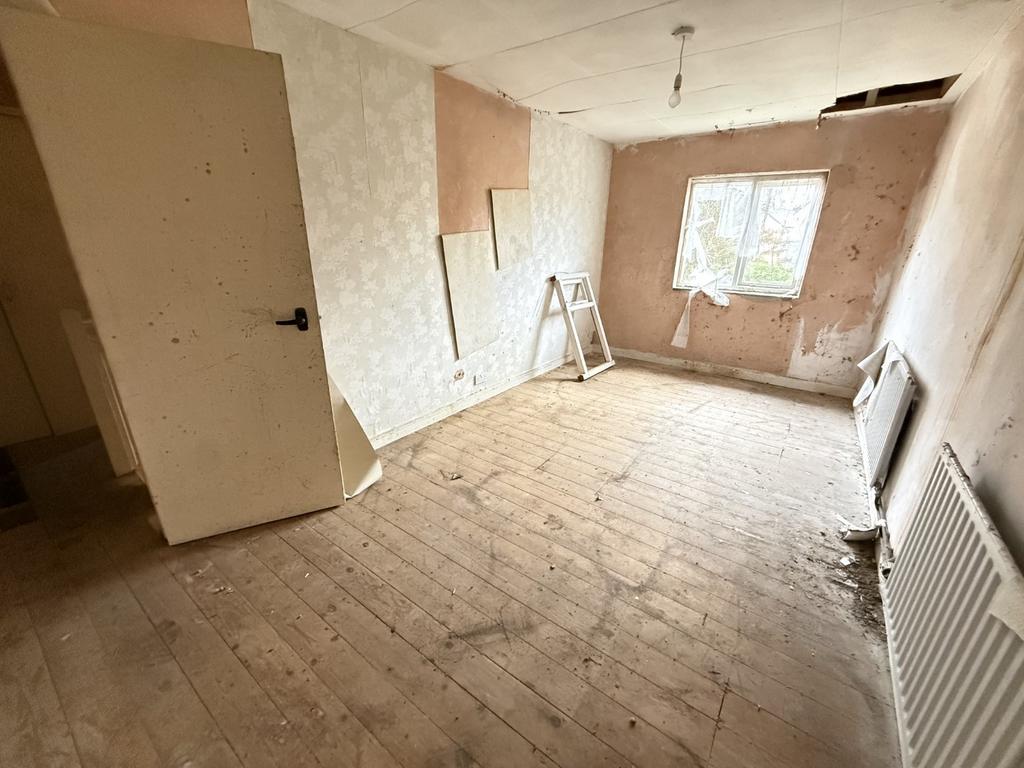 Double Bedroom 1