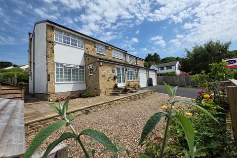 4 bedroom detached house for sale, Walker Wood, Baildon BD17