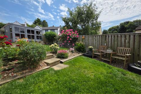 4 bedroom detached house for sale, Walker Wood, Baildon BD17