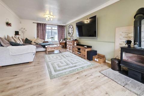 4 bedroom detached house for sale, Walker Wood, Baildon BD17