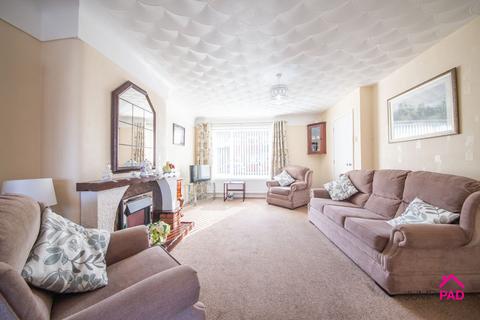 undefined, Karen Close, Burtonwood, WA5