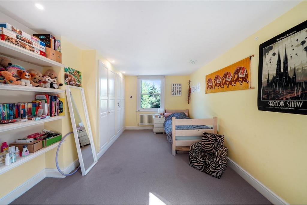 Barry Road - sr Xn ITkw6n Hx RGyy1 P9 R.jpg
