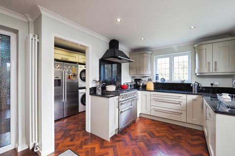undefined, Wollaton Road, Wollaton, Nottingham, NG8