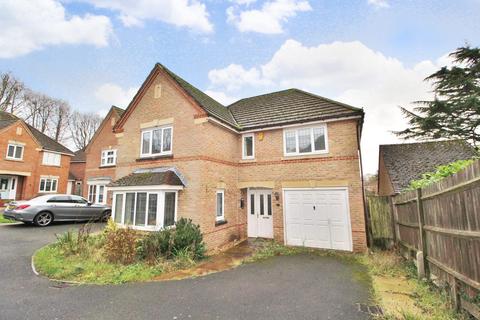 4 bedroom detached house for sale, Valley Gardens, West Sussex BN14