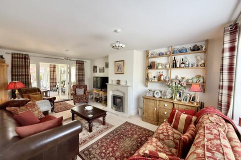 5 bedroom detached house for sale, Minster View, Alderminster CV37