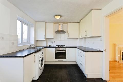 3 bedroom end of terrace house for sale, The Osiers, Loughborough, Leicestershire, LE11