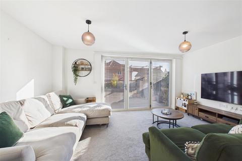 undefined, Yarnsworth Road, Newark
