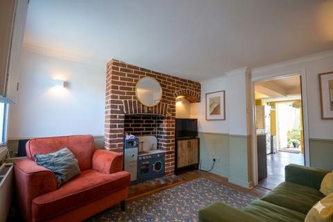 3 bedroom terraced house for sale, London Road, Saffron Walden
