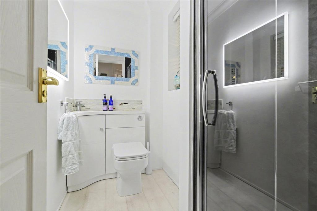 Gf Shower Rm