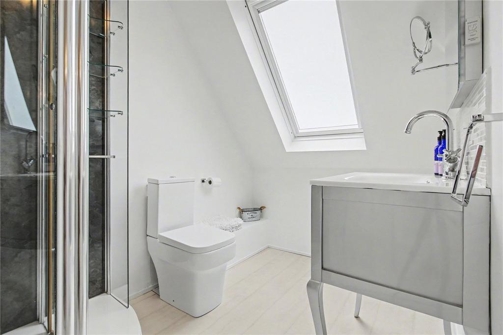 En-Suite 1