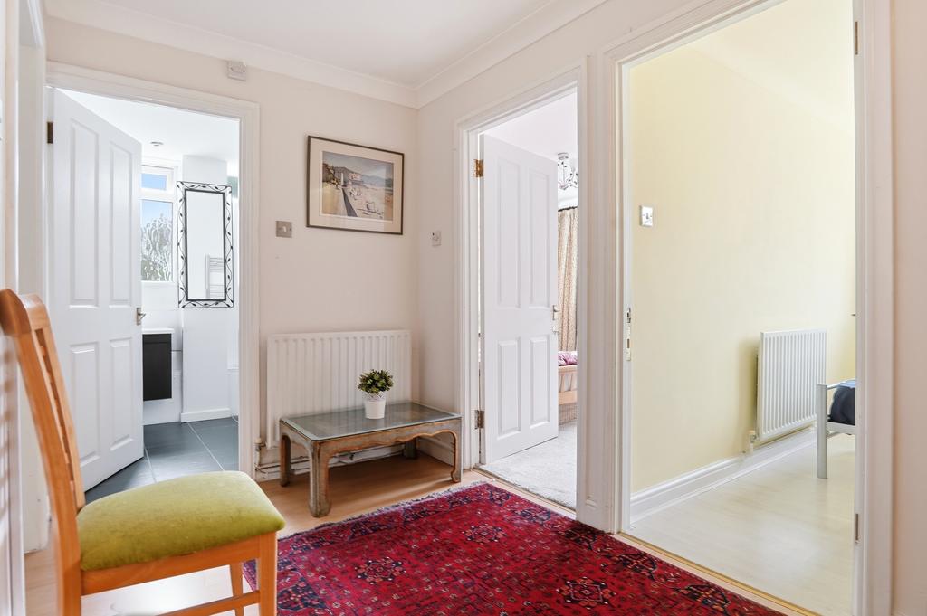 Newtoncourt16
