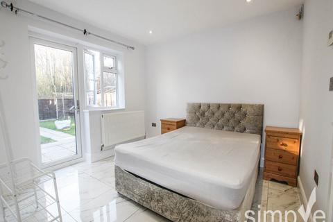 undefined, Skipton Drive, Hayes, Middlesex