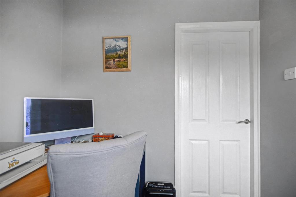 Bedroom 3 2.jpeg