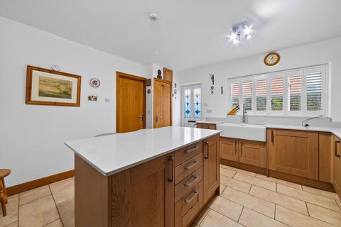 2 bedroom detached house for sale, Back Lane, Kettering NN14
