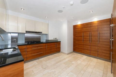 2 bedroom apartment to rent, Lancelot Place, SW7