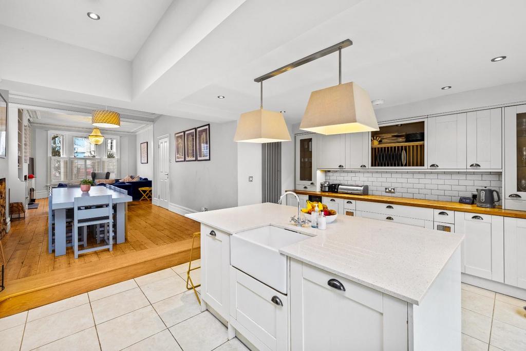 84 Sackville Road Full Res-32.jpg