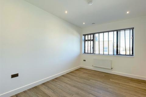 undefined, Elmers End Road, Beckenham, BR3