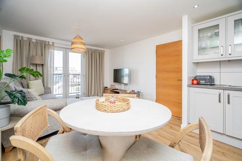 2 bedroom apartment for sale, Princes Way, Bletchley, Milton Keynes, MK2