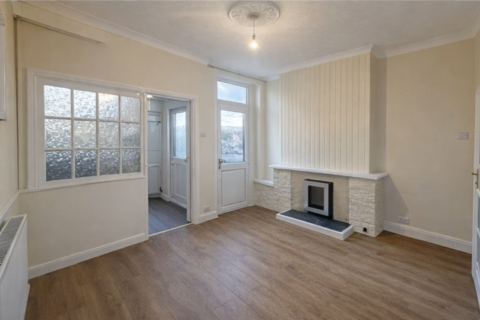 2 bedroom terraced house to rent, Doncaster Road, Rotherham S65