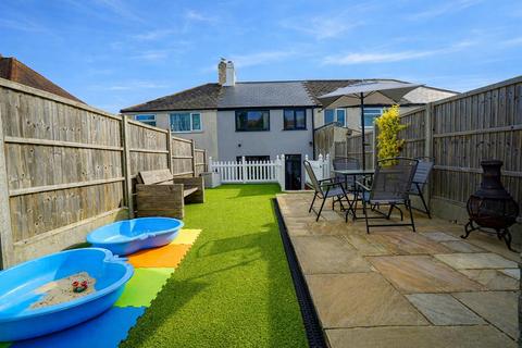 3 bedroom terraced house for sale, Victoria Avenue, Hastings